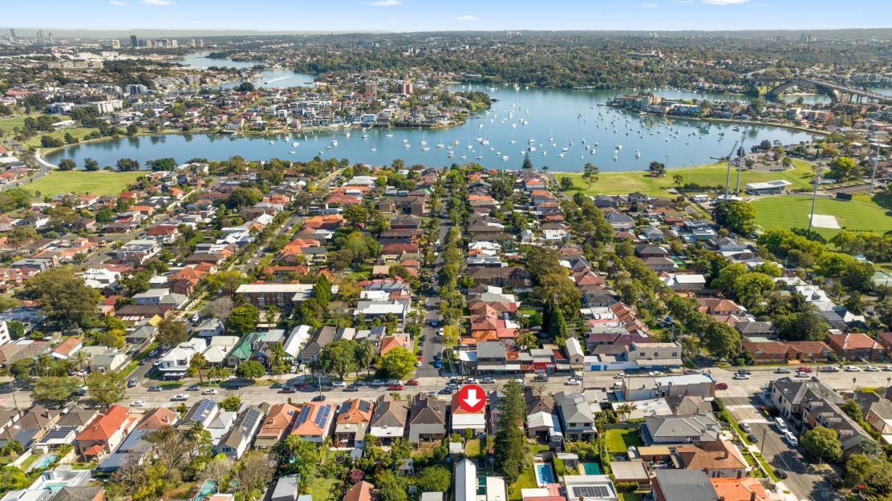 4 Bedroom House 500M To Drummoyne Bay Run Sidney Exterior foto