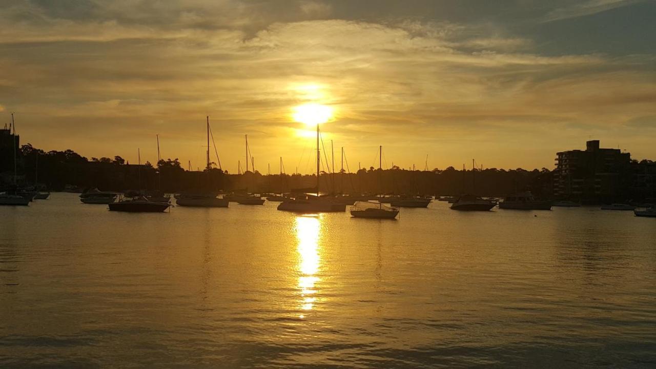 4 Bedroom House 500M To Drummoyne Bay Run Sidney Exterior foto