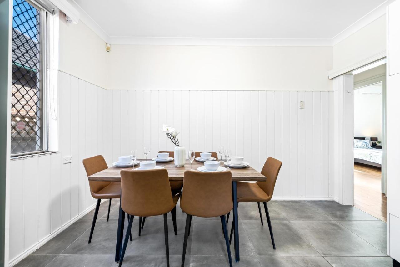 4 Bedroom House 500M To Drummoyne Bay Run Sidney Exterior foto